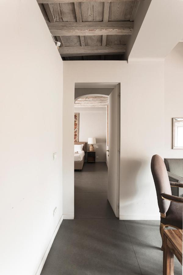 Charming Penthouse In Piazza Venezia With Terrace Apartment Rome Exterior photo