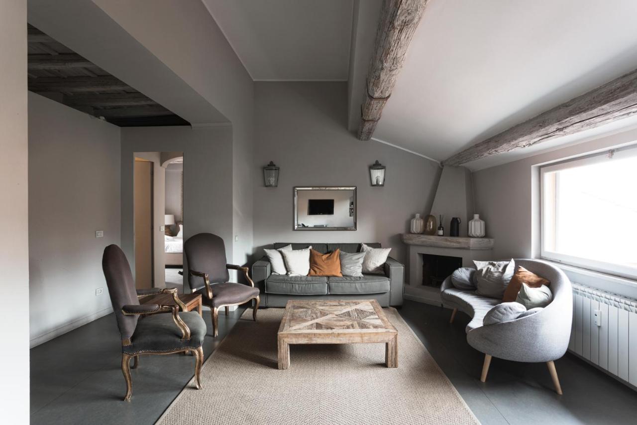 Charming Penthouse In Piazza Venezia With Terrace Apartment Rome Exterior photo